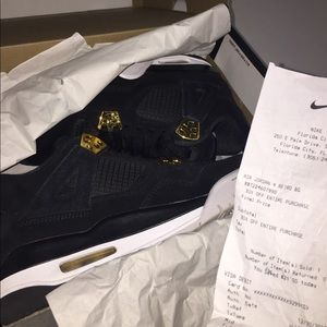 Jordan 4 Royalty